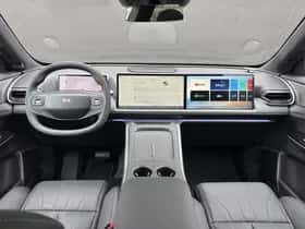 XPENG G9 (2026) thumbnail 13