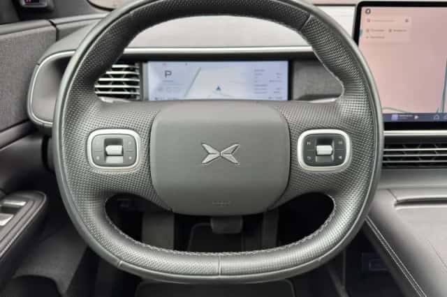 XPENG G6 (2025) thumbnail 16