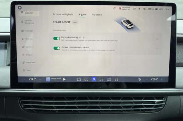 XPENG G6 (2025) thumbnail 32