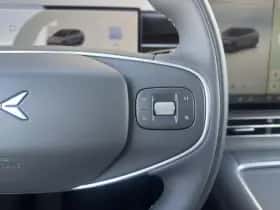 XPENG G6 (2025) thumbnail 18
