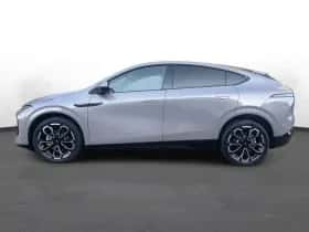 XPENG G6 (2025) thumbnail 3