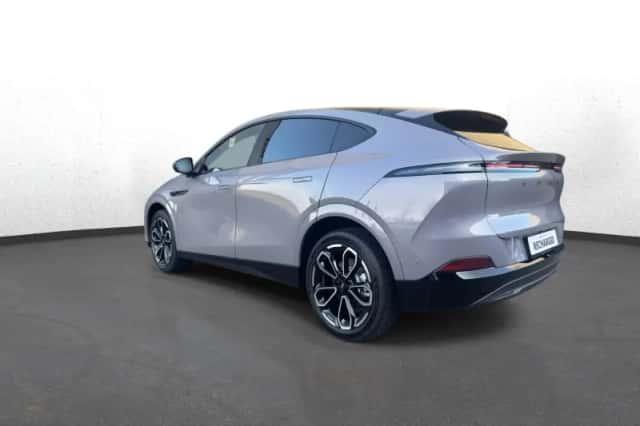 XPENG G6 (2025) thumbnail 4