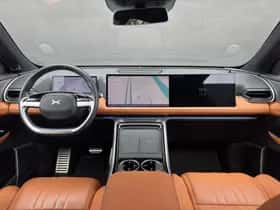 XPENG G9 (2023) thumbnail 24
