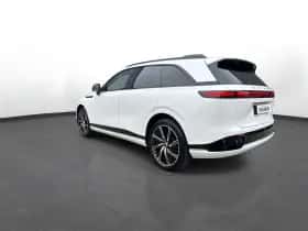 XPENG G9 (2023) thumbnail 4