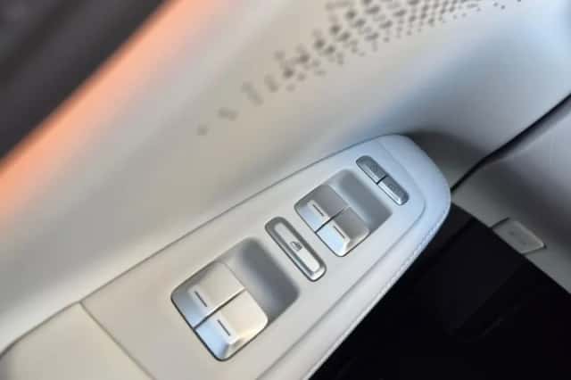 XPENG G6 (2026) thumbnail 24