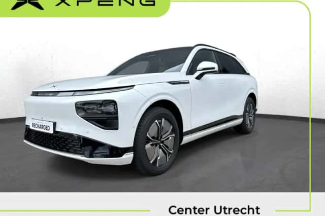 XPENG G9 (2025) thumbnail 1