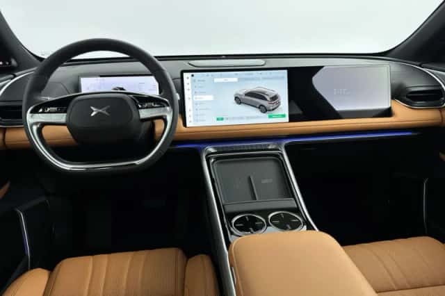 XPENG G9 (2025) thumbnail 11