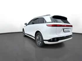 XPENG G9 (2025) thumbnail 5