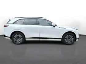 XPENG G9 (2025) thumbnail 7