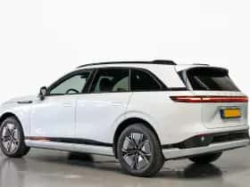 XPENG G9 (2024) thumbnail 6