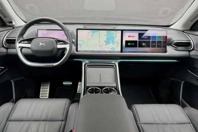 XPENG G9 (2025) thumbnail 14