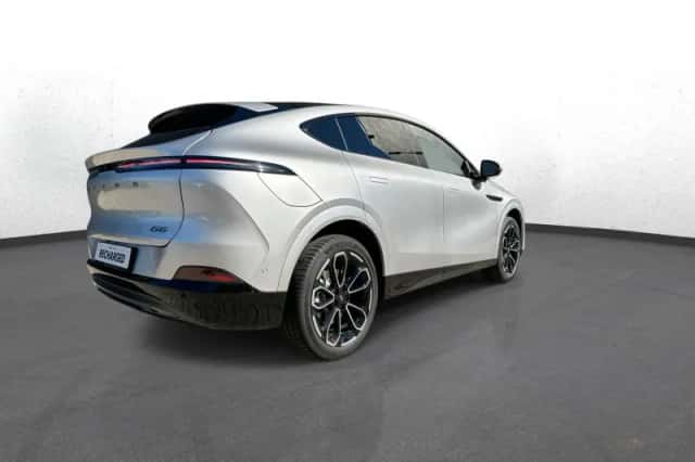 XPENG G6 (2025) thumbnail 6