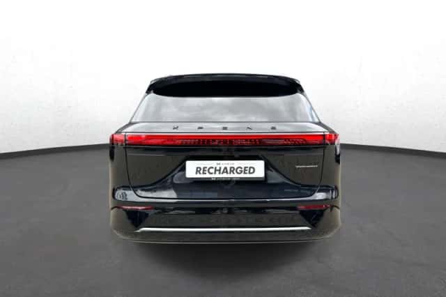 XPENG G9 (2025) thumbnail 4
