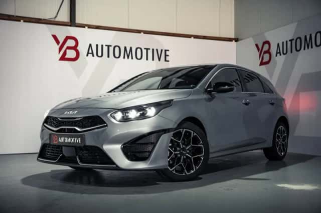 Kia Ceed (2024) thumbnail 1