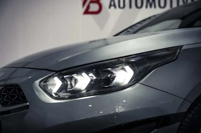 Kia Ceed (2024) thumbnail 5