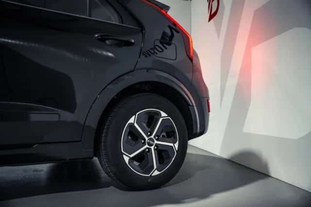 Kia Niro (2023) thumbnail 6