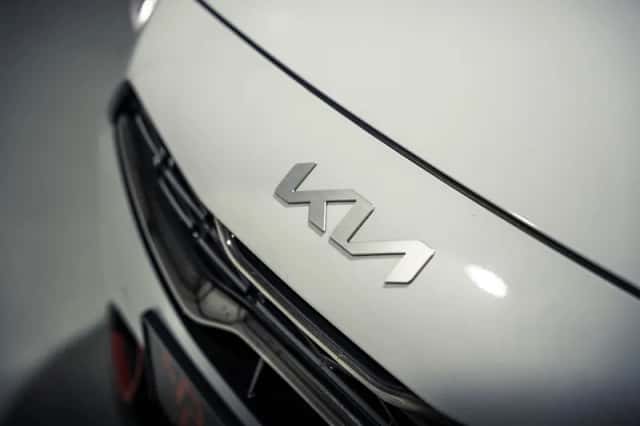Kia Proceed (2023) thumbnail 5