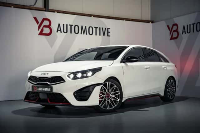 Kia Proceed (2023) thumbnail 6