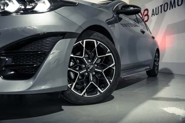 Kia Proceed (2024) thumbnail 2
