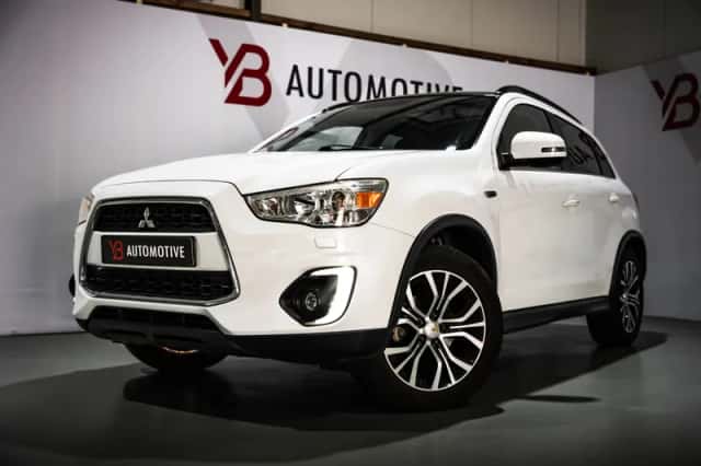 Mitsubishi ASX (2016) thumbnail 1