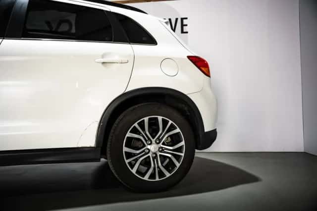 Mitsubishi ASX (2016) thumbnail 6