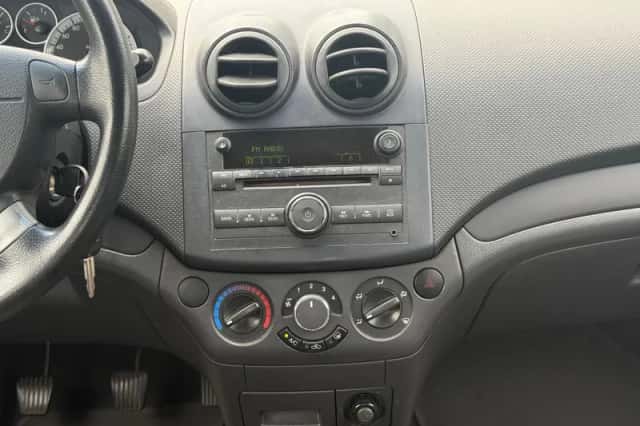 Chevrolet Aveo (2006) thumbnail 6