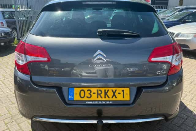 Citroën C4 (2011) thumbnail 3