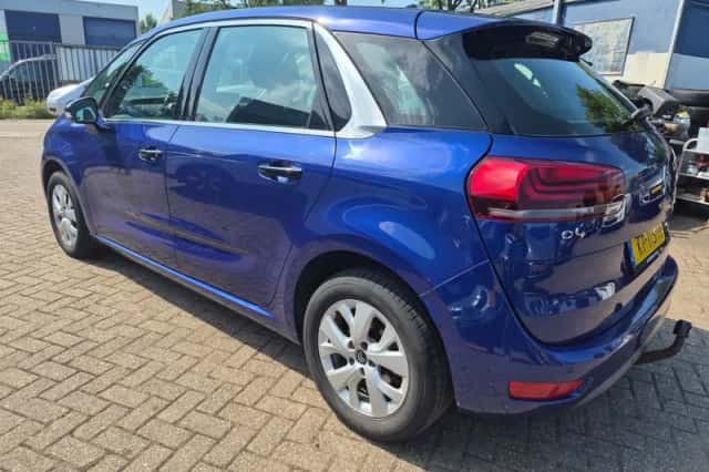 Citroën C4 Picasso (2016) thumbnail 2