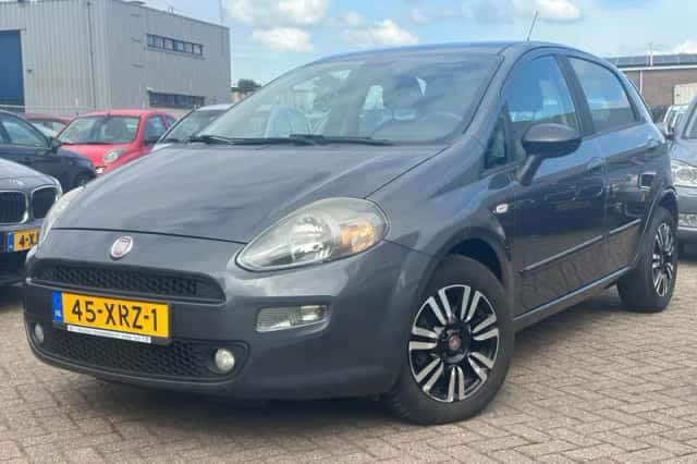 Fiat Punto (2012) thumbnail 1