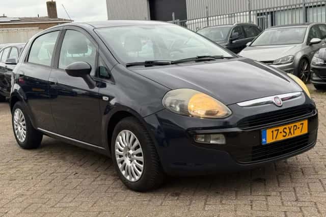Fiat Punto (2012) thumbnail 4