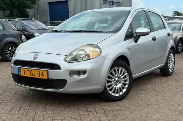 Fiat Punto (2012) thumbnail 1