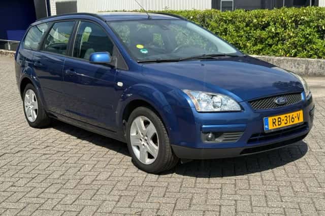 Ford Focus (2007) thumbnail 5