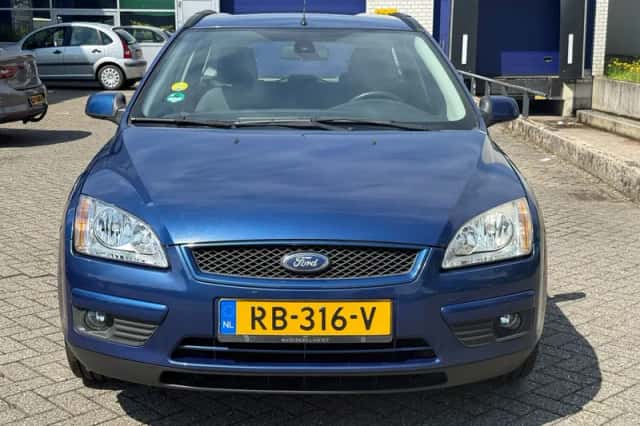 Ford Focus (2007) thumbnail 6