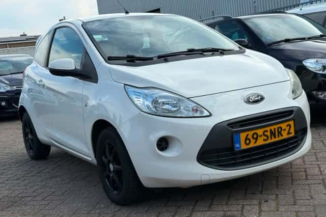 Ford Ka (2011) thumbnail 4