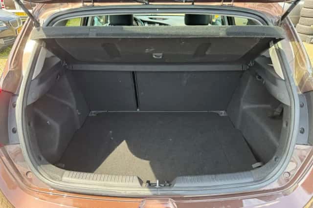 Kia Cee'd (2012) thumbnail 4