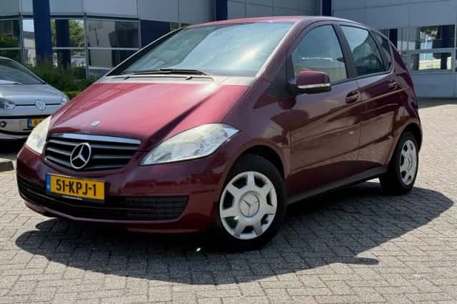 Mercedes-Benz A-Klasse (2010) thumbnail 1