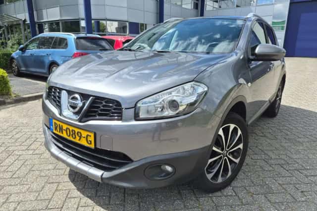 Nissan Qashqai (2012) thumbnail 1