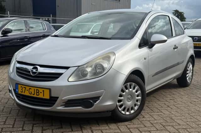 Opel Corsa (2008) thumbnail 1