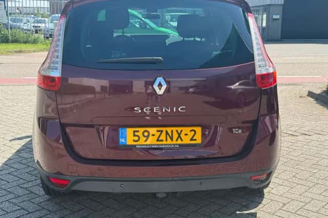 Renault Grand Scénic (2013) thumbnail 2