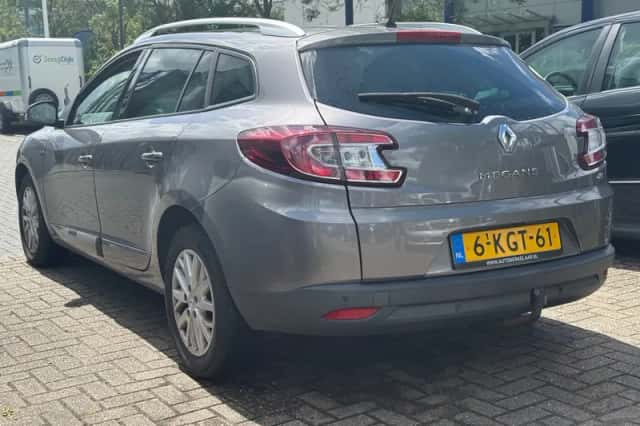 Renault Mégane (2013) thumbnail 2
