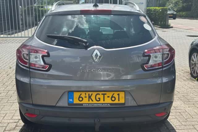Renault Mégane (2013) thumbnail 3