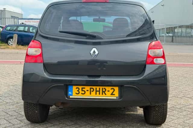 Renault Twingo (2011) thumbnail 3