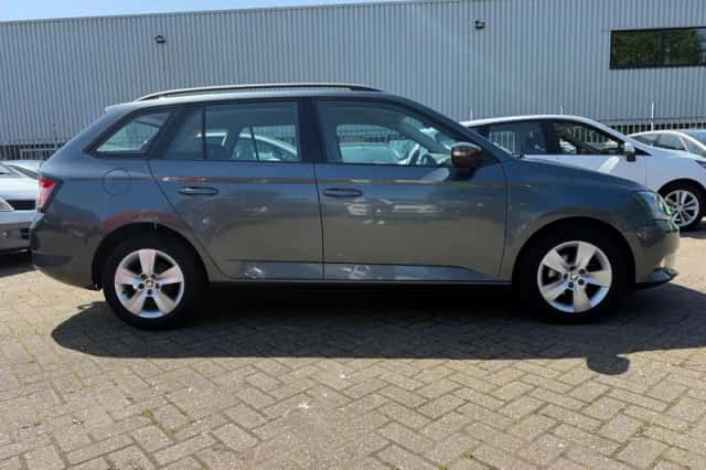 Škoda Fabia (2017) thumbnail 5