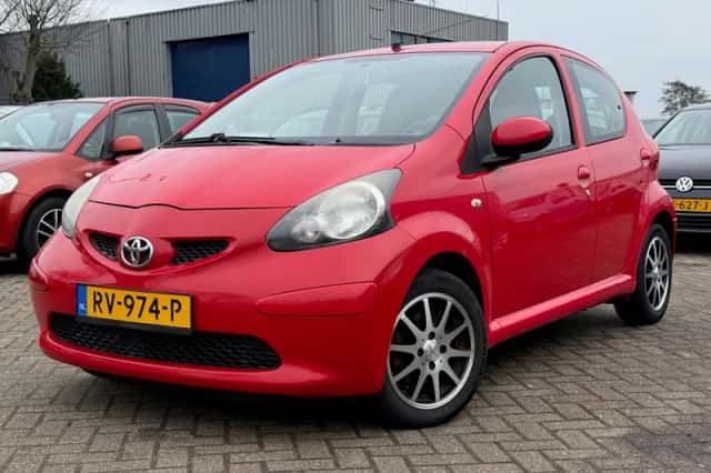 Toyota Aygo (2007) thumbnail 1