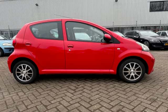 Toyota Aygo (2007) thumbnail 6