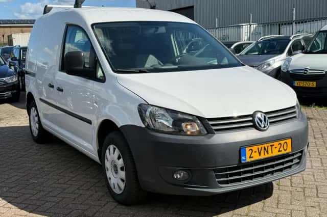 Volkswagen Caddy (2011) thumbnail 4