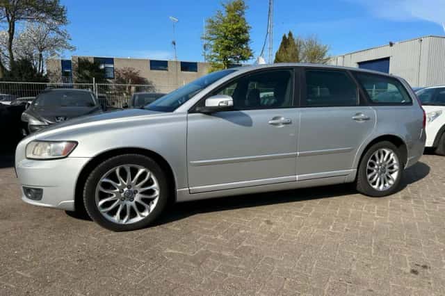 Volvo V50 (2008) thumbnail 2