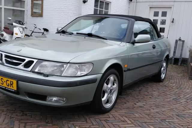 Saab 9-3 (2000) thumbnail 6
