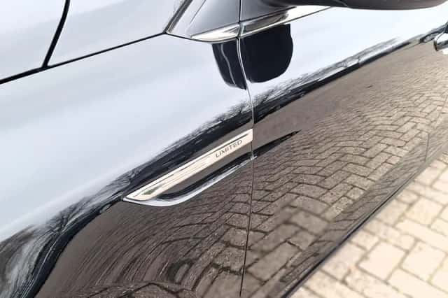 Renault Mégane (2019) thumbnail 5