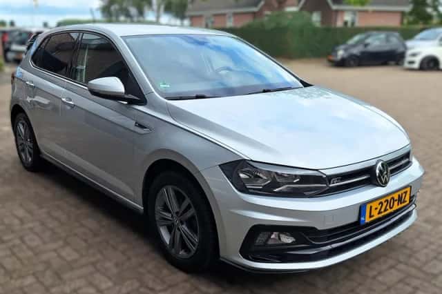Volkswagen Polo (2021) thumbnail 3